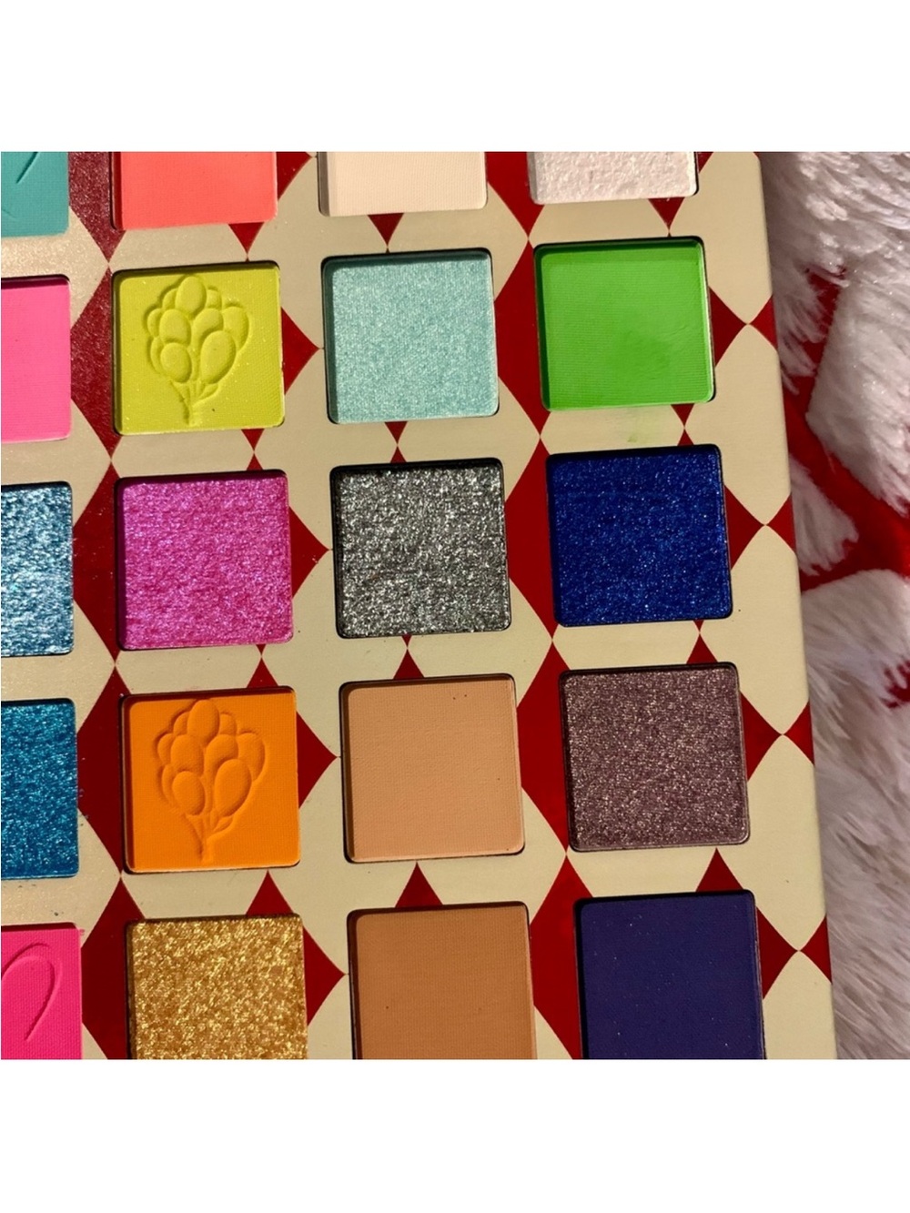 NWT Remi Circus Clown Eyeshadow Palette -💛 - Picture 5 of 9